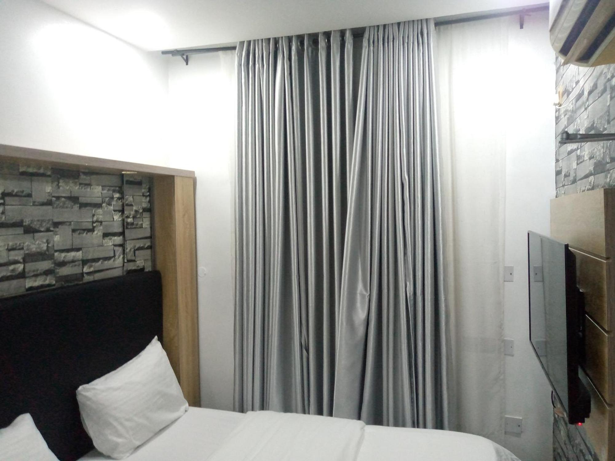 Exclusive Mansion Lekki Phase 1 Hotel Ilado Bagian luar foto