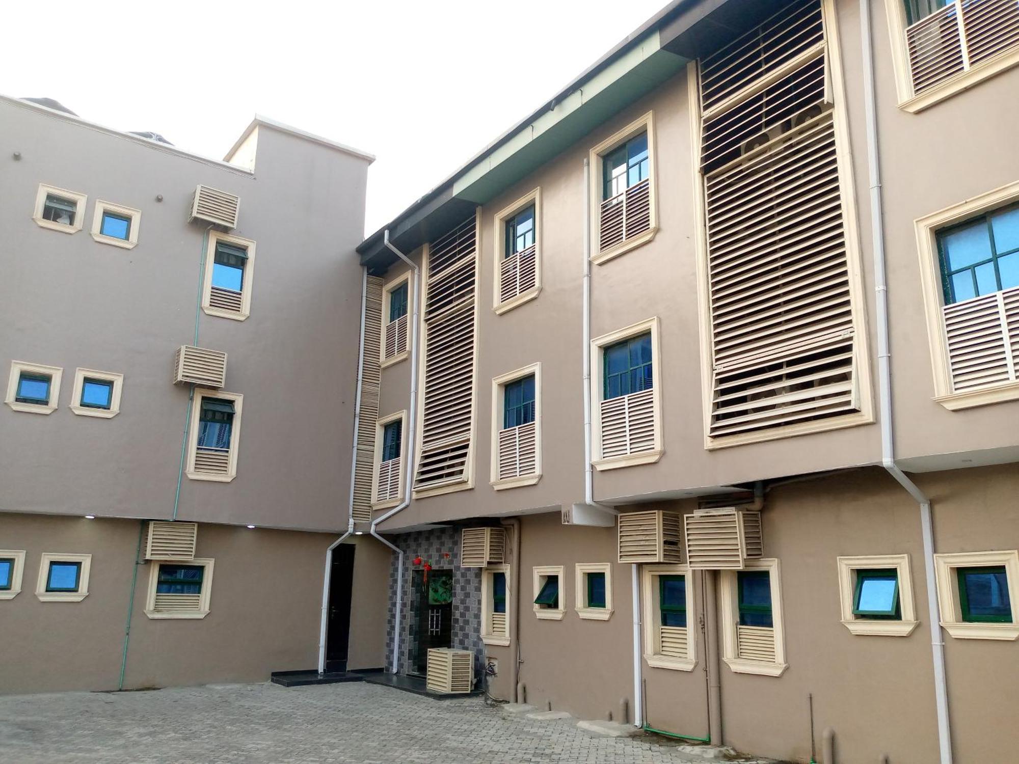 Exclusive Mansion Lekki Phase 1 Hotel Ilado Bagian luar foto